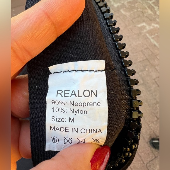 REALON Kids Wetsuit for Boys Girls, Neoprene Full Wet Suits 3mm  Back Zip size M - Picture 10 of 11